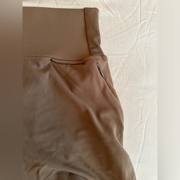 Balance Athletica Lounge / Athleisure Set - Picture 3 of 6